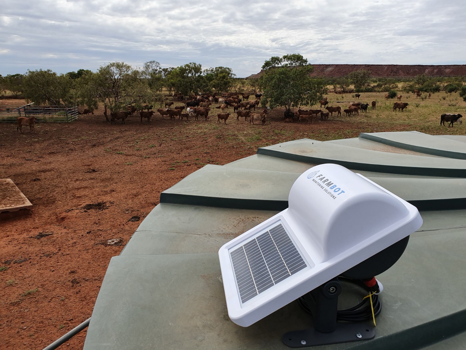 Farmbot, Inmarsat and Pivotel collaborate to bring IoT-enabled water management solutions to Australian farmers